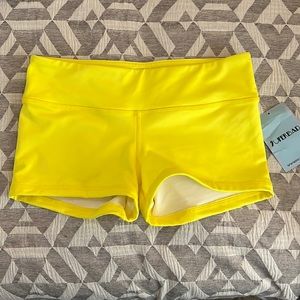 NWT Fleo shorts